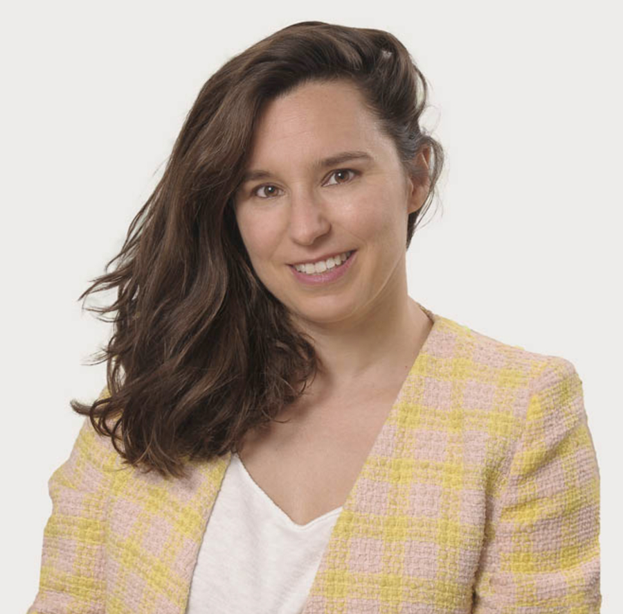 Académica Gloria Jiménez Moya