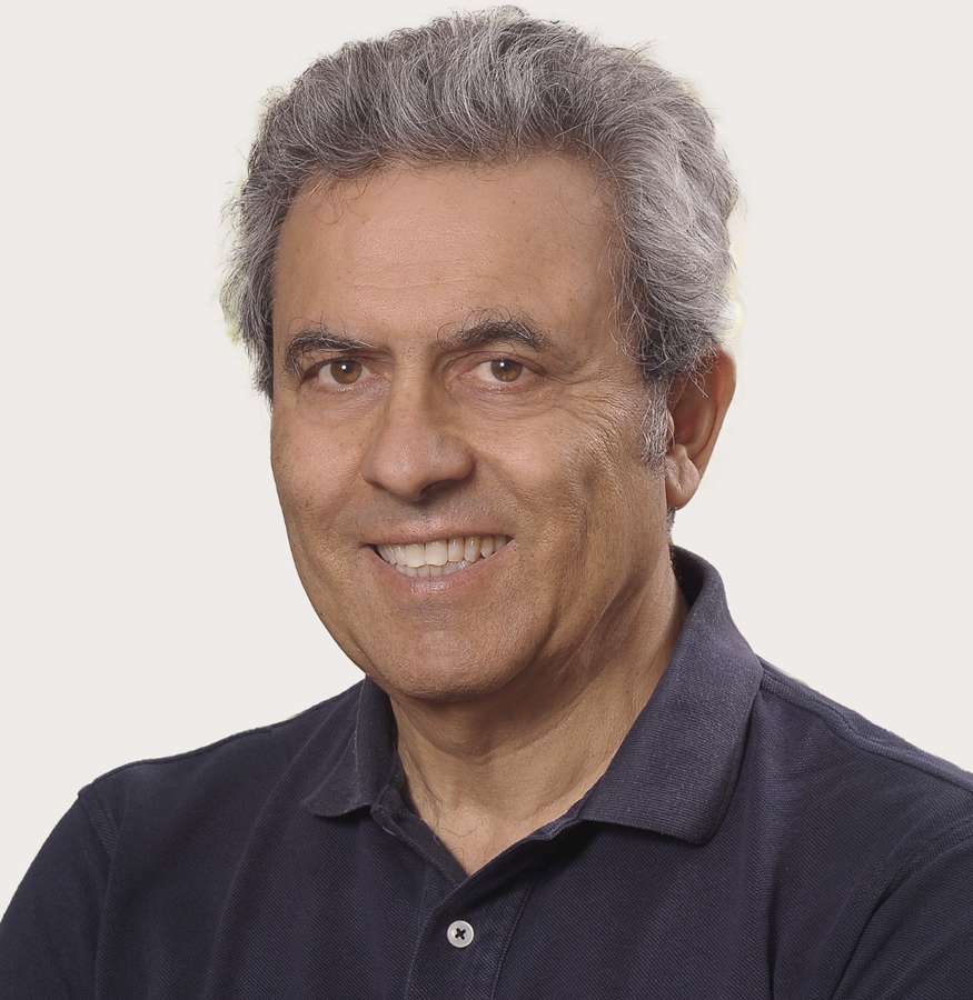Académico Patricio Cumsille Eltit
