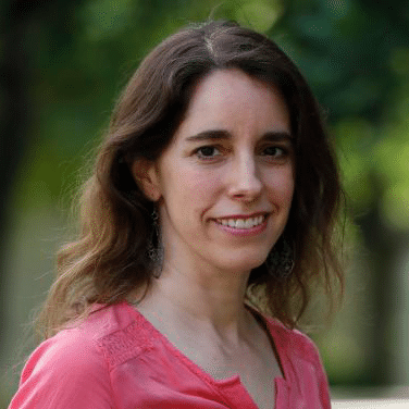 Académica Paula Errázuriz Arellano