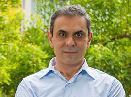 Académico Vladimir López Hernández