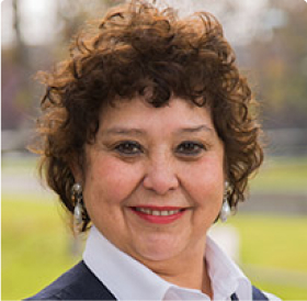 Funcionaria Clara Valenzuela