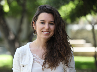 Académica Gloria Jiménez Moya