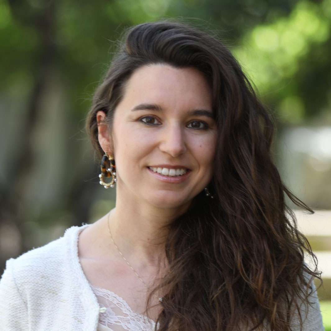Académica Gloria Jiménez Moya