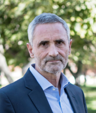 Académico Juan Eduardo Cortés