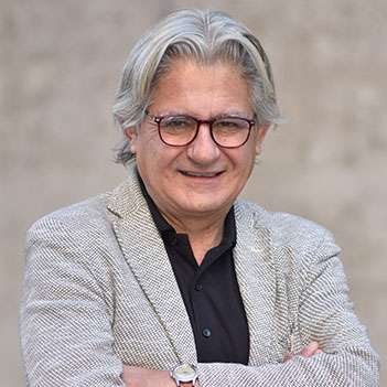 Académico Ricardo Rosas