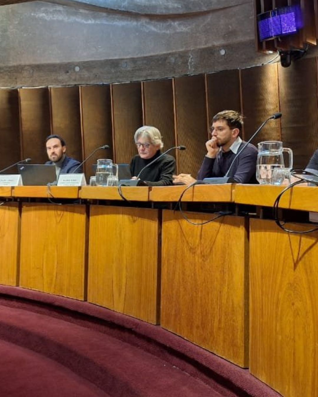 Foto tamaño portada EPUC